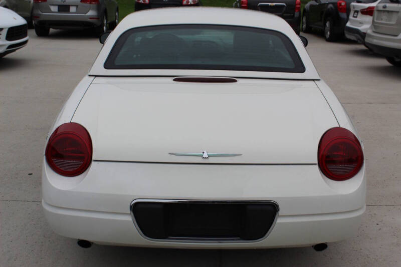 2002 Ford Thunderbird Deluxe