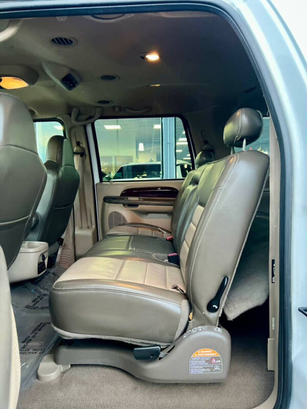 2003 Ford Excursion Eddie Bauer