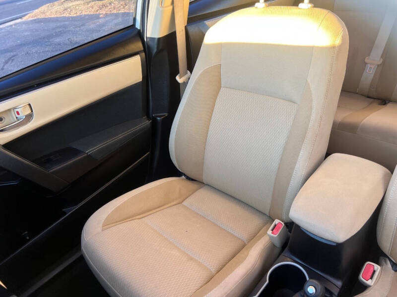 2018 Toyota Corolla LE