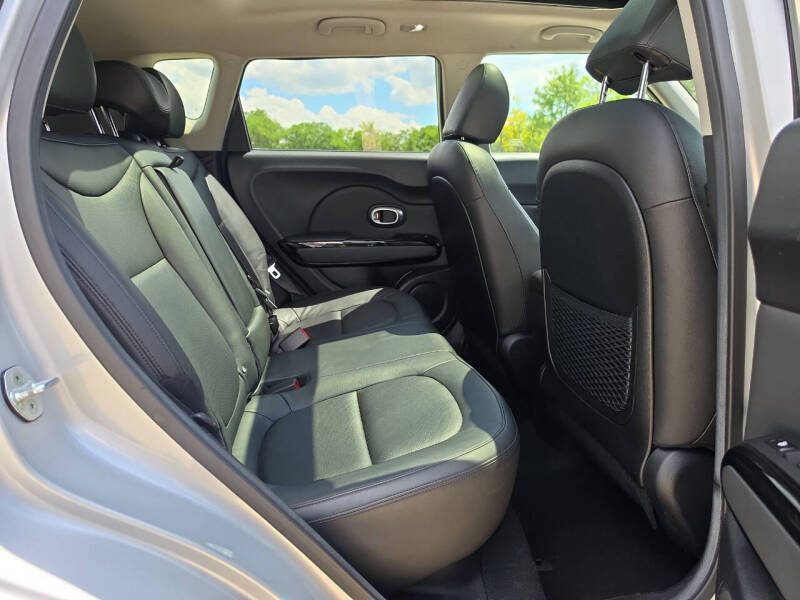2016 Kia Soul !