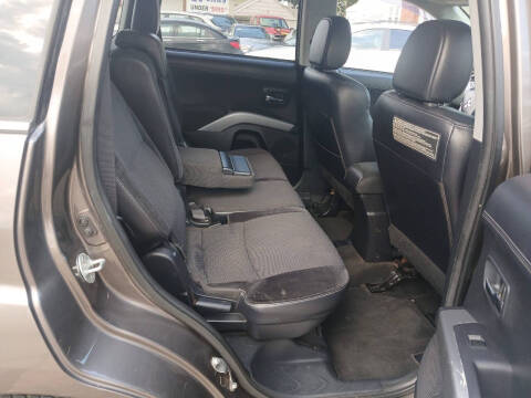 2011 Mitsubishi Outlander GT