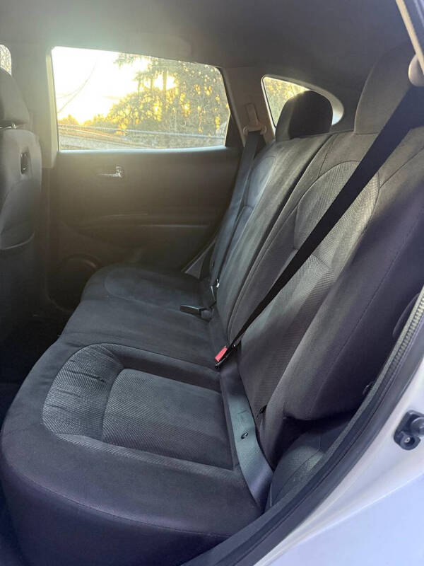 2011 Nissan Rogue S