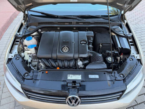 2013 Volkswagen Jetta SE