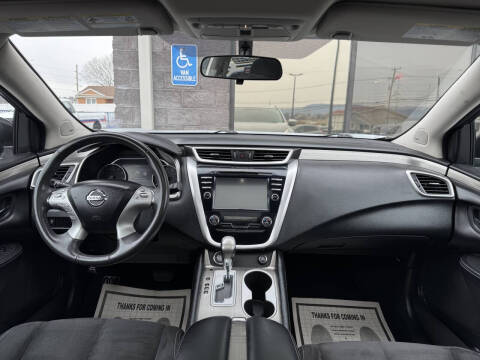 2017 Nissan Murano SV