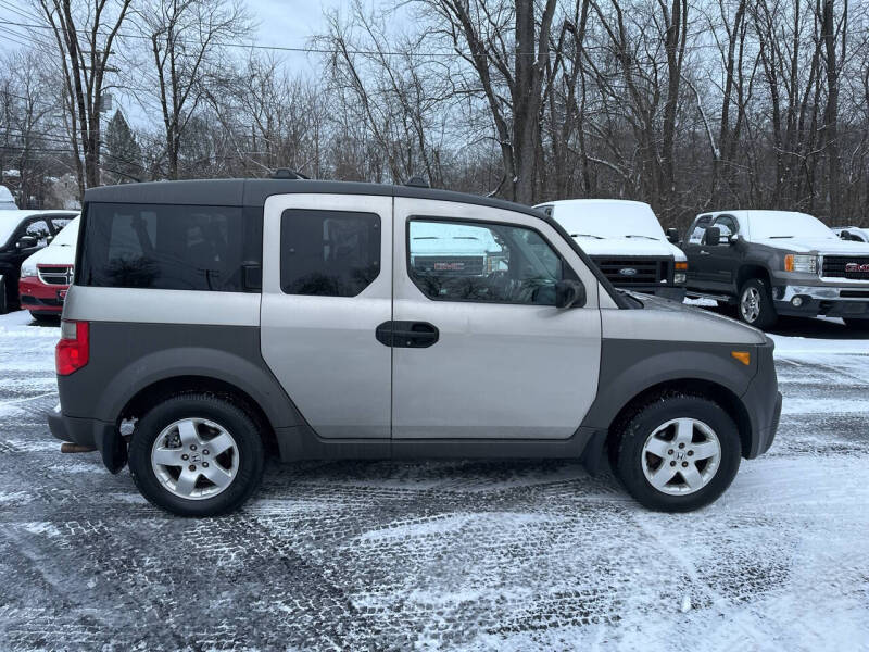 2004 Honda Element EX photo 4