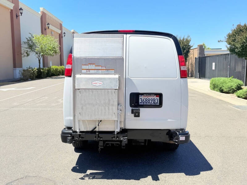 2021 Chevrolet Express 3500