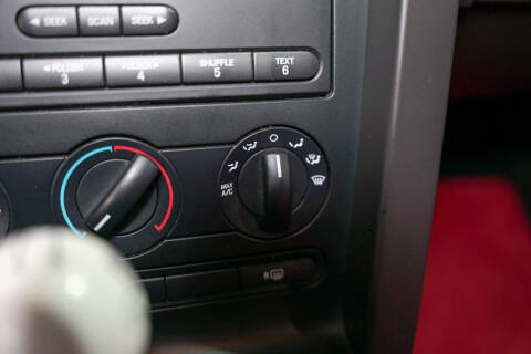 2005 Ford Mustang GT Premium