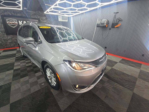 2018 Chrysler Pacifica Touring L