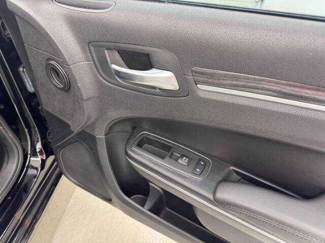 2018 Chrysler 300