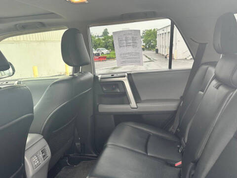 2013 Toyota 4Runner SR5