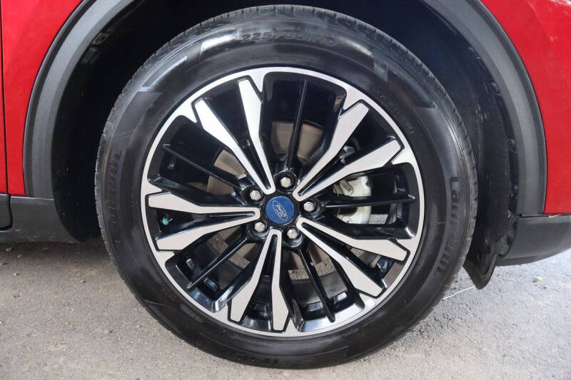 2022 Ford Escape SE