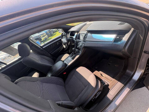 2013 Ford Taurus SEL