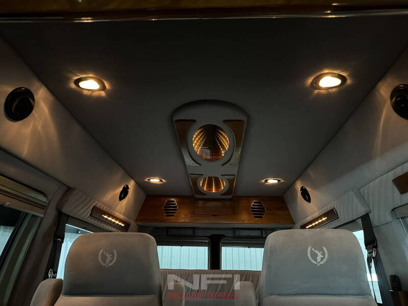 2002 Dodge Ram Van 1500