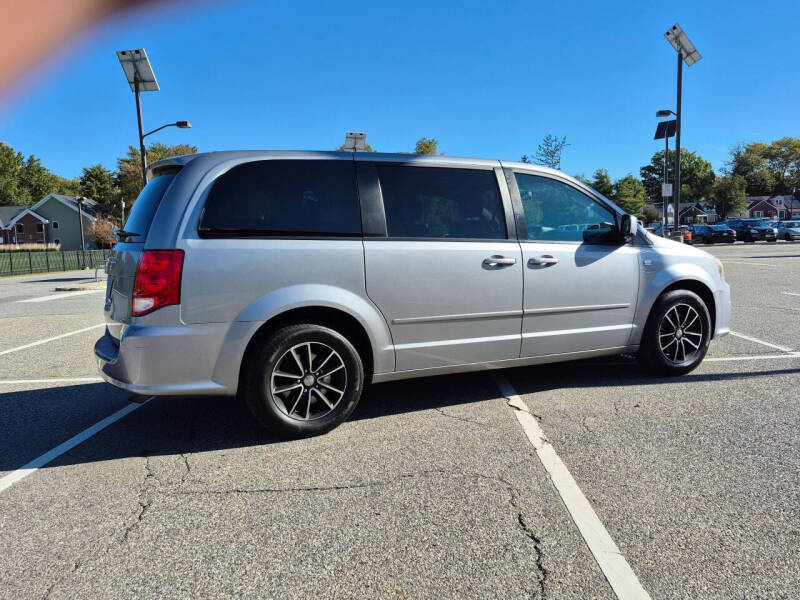 2014 Dodge Grand Caravan SXT 30th Anniversary