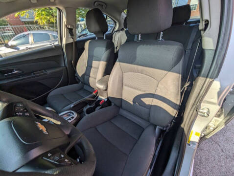 2016 Chevrolet Cruze Limited 1LT Auto