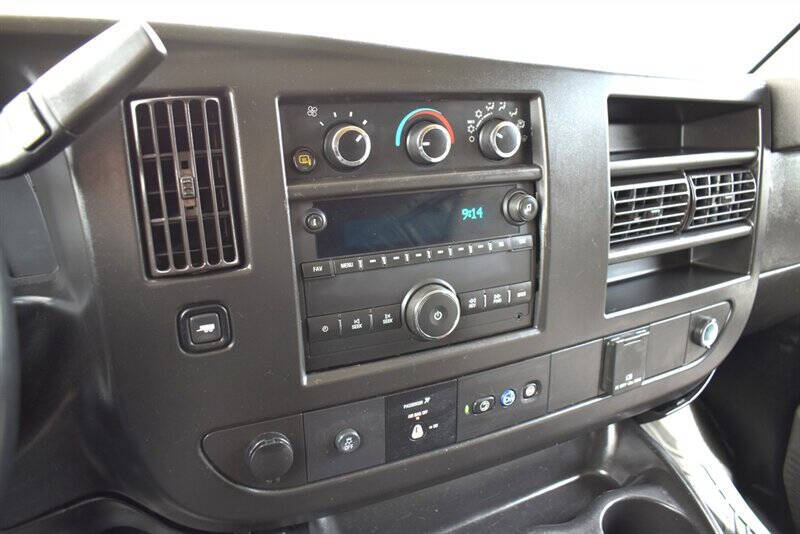2021 Chevrolet Express 2500