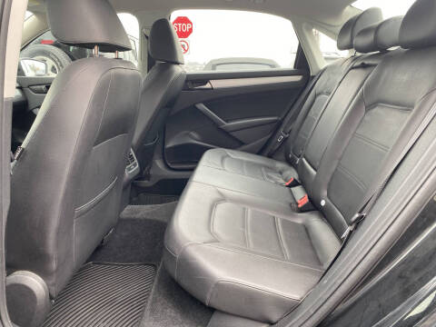 2013 Volkswagen Passat SE PZEV