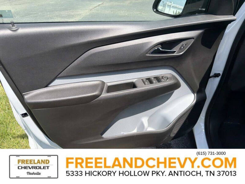2027 Chevrolet Bolt LT