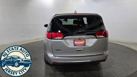 2019 Chrysler Pacifica Touring Plus