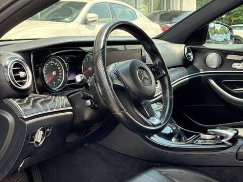 2017 Mercedes-Benz E-Class E 300 4MATIC