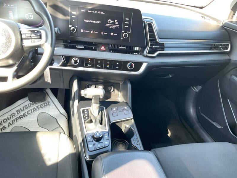 2023 Kia Sportage LX