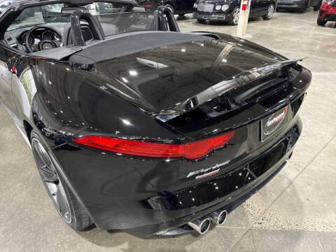 2014 Jaguar F-TYPE V8 S
