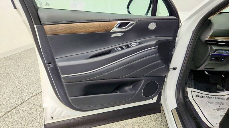 2025 Genesis GV80 2.5T Select