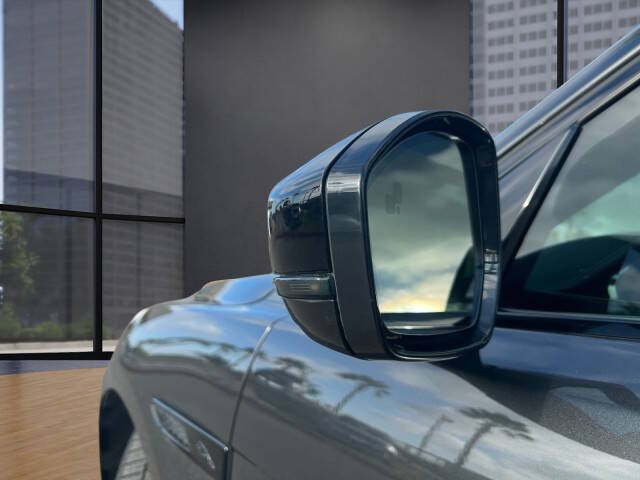 2025 Jaguar F-PACE P250 R-Dynamic S