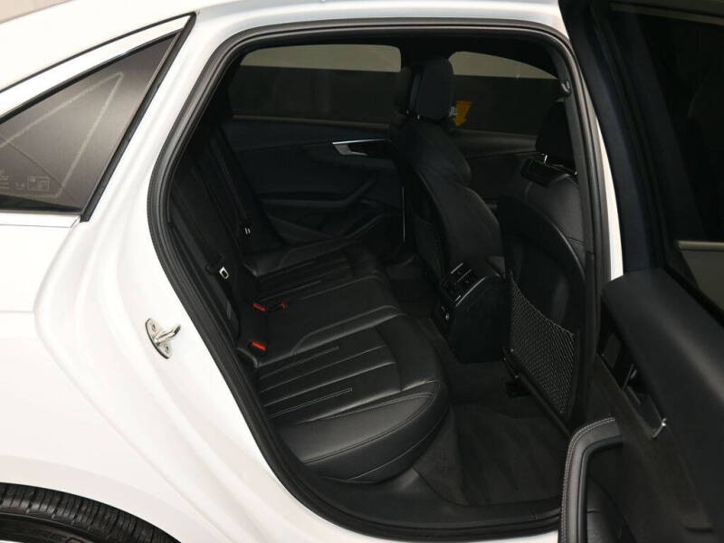 2023 Audi A4 quattro S line Prem Plus 45 TFSI