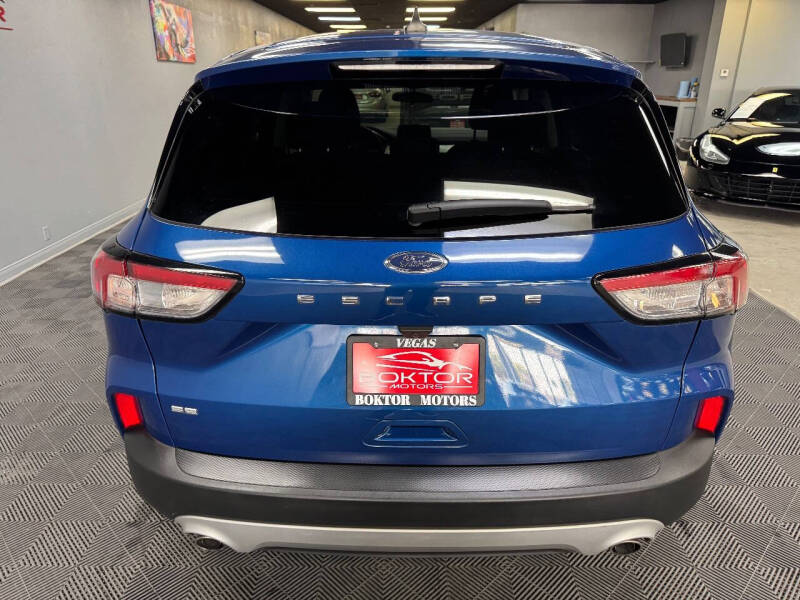 2022 Ford Escape SE