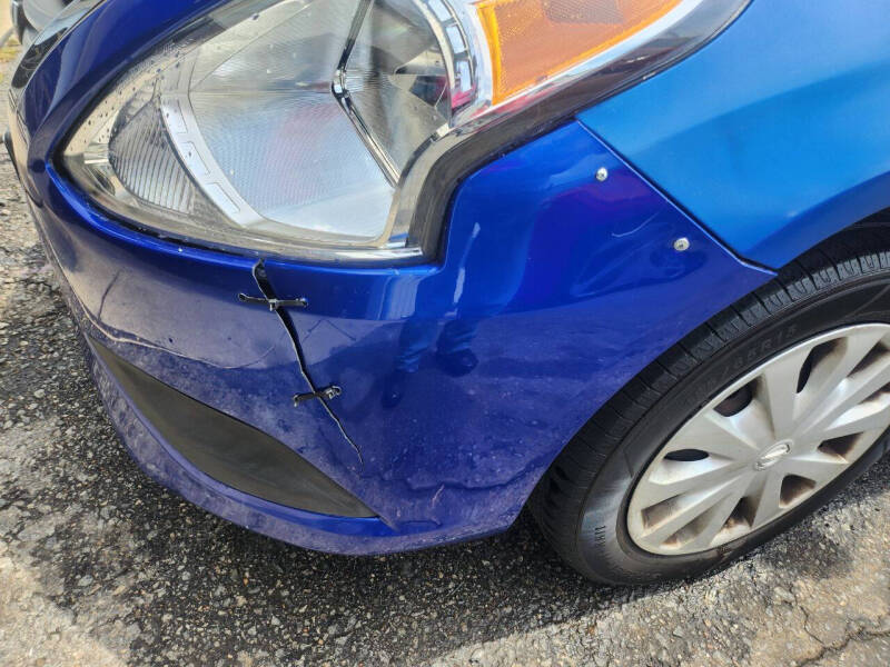 2017 Nissan Versa 1.6 S Plus
