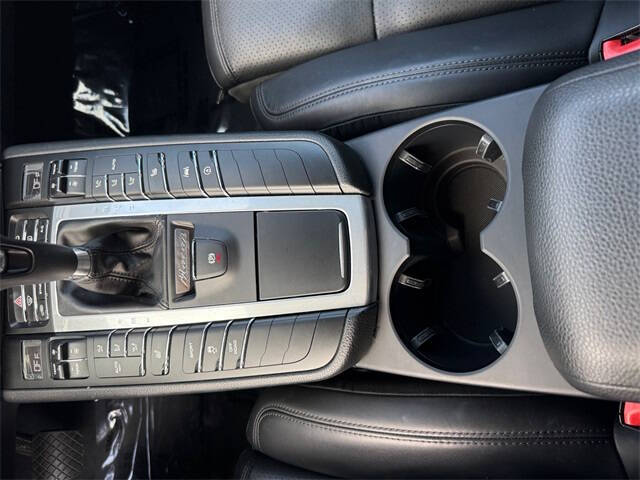 2020 Porsche Macan S