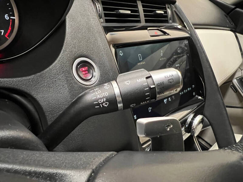 2021 Jaguar E-PACE P250