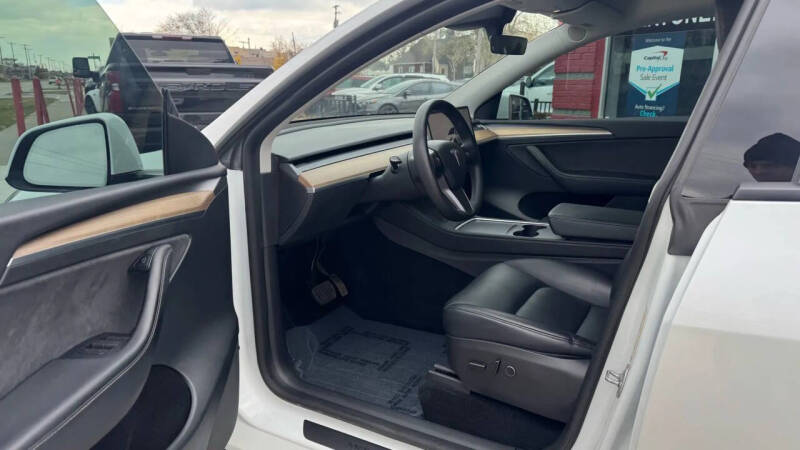 2022 Tesla Model Y Long Range