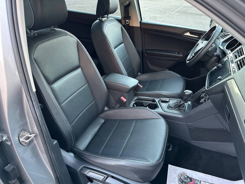 2021 Volkswagen Tiguan SE