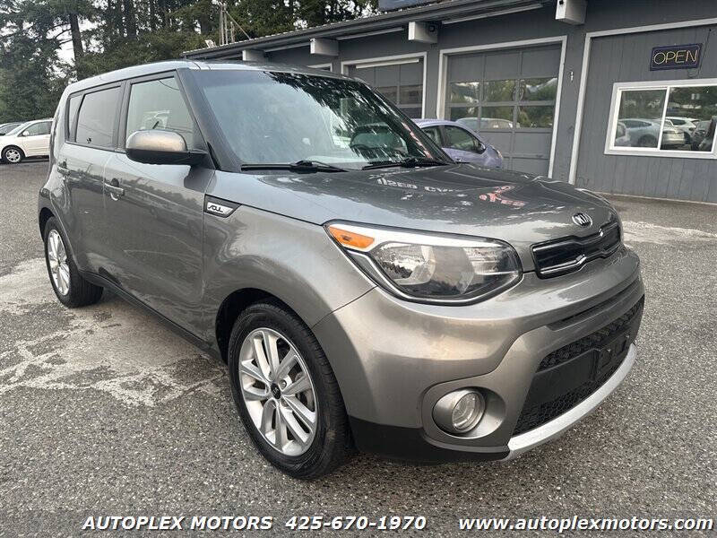 2017 Kia Soul +