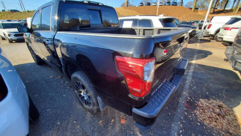 2020 Nissan Titan SV