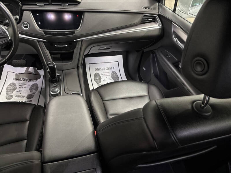 2020 Cadillac XT5 Luxury