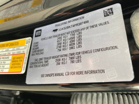 2023 GMC Yukon SLT