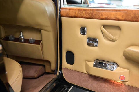 1972 Rolls-Royce SILVER CLOUD LWB