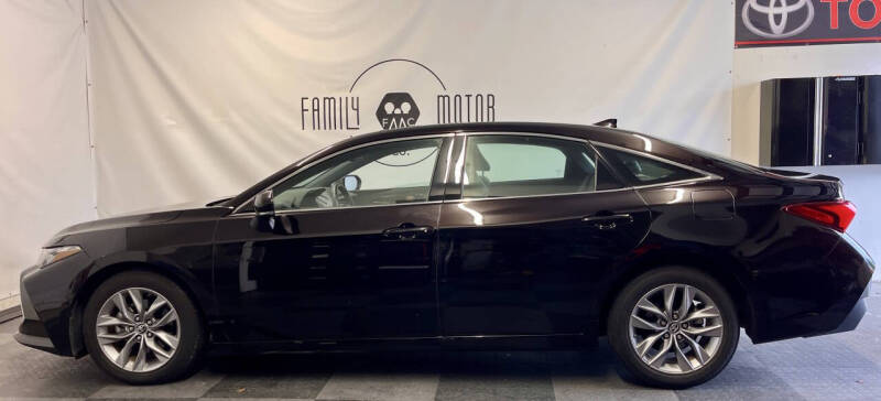 2019 Toyota Avalon XLE