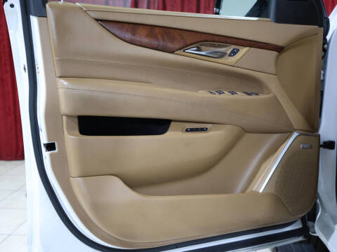 2016 Cadillac Escalade Platinum