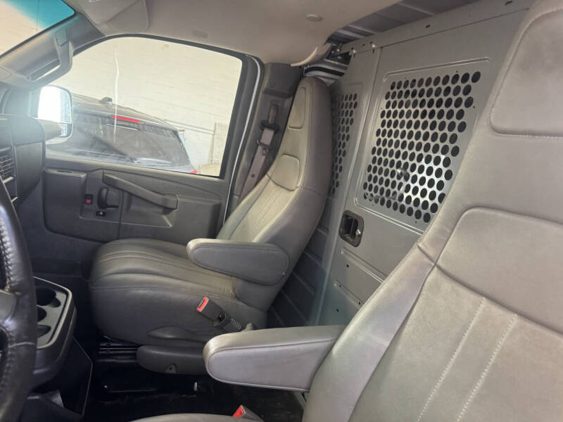 2018 Chevrolet Express 2500