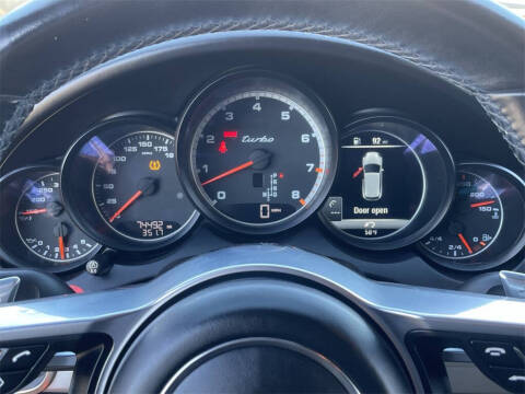 2018 Porsche Cayenne Turbo