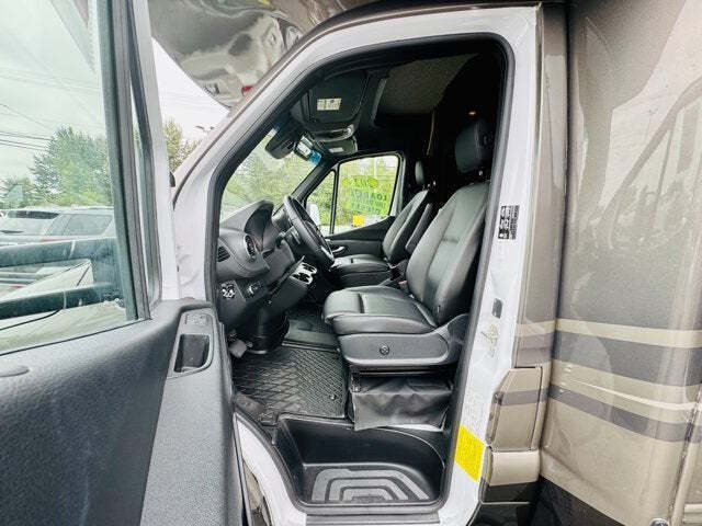 2022 Mercedes-Benz Sprinter 3500XD