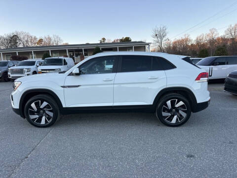 2025 Volkswagen Atlas Cross Sport SE