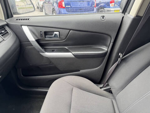 2013 Ford Edge SE