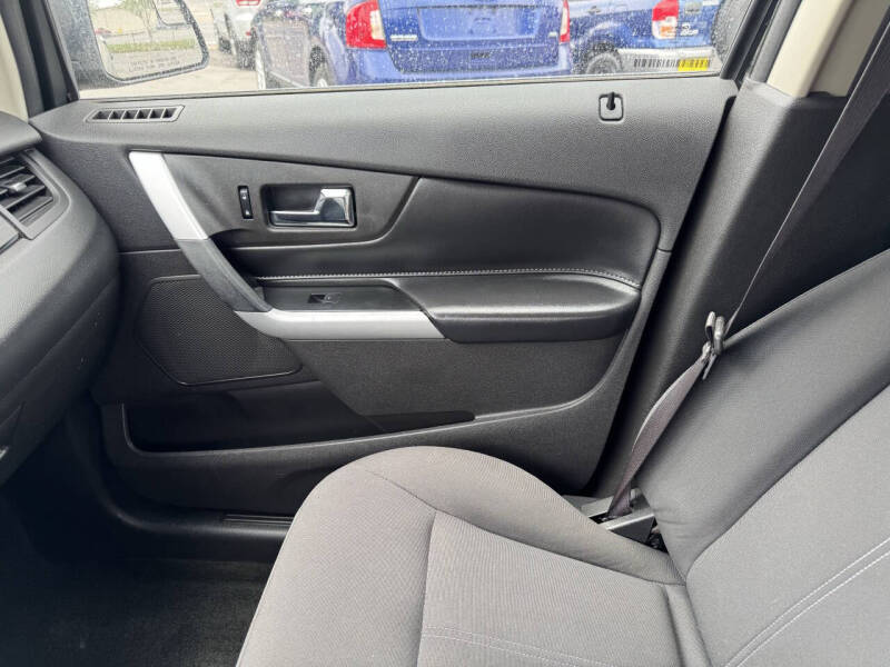 2013 Ford Edge SE