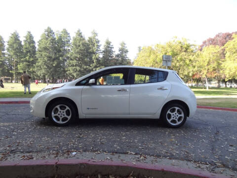 2013 Nissan LEAF SV