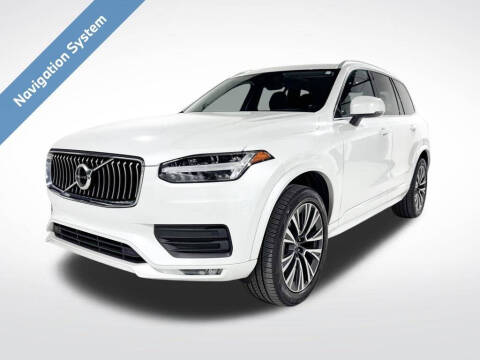 2020 Volvo XC90 T6 Momentum 6-Passenger